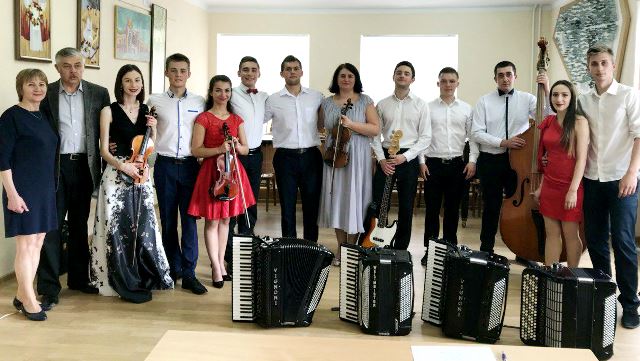 Після концерту з завідувачем кафедри музикознавства та методики музичного мистецтва канд.мистецтвознавства Водяним Б.О.